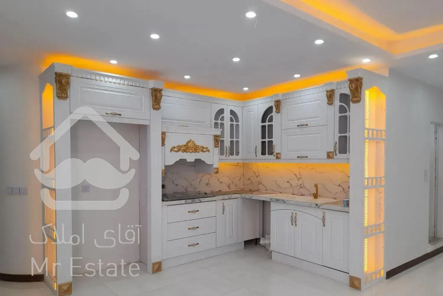 آپارتمان ۹۳متری سنددار دوم غربی شاهین ویلا