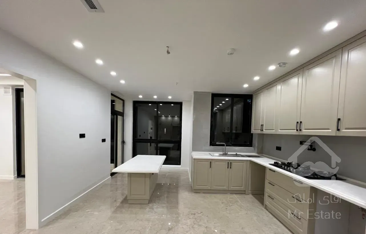 ۱۵۰ متر امامت فرد صفر کار قوی بسیار شیک فول