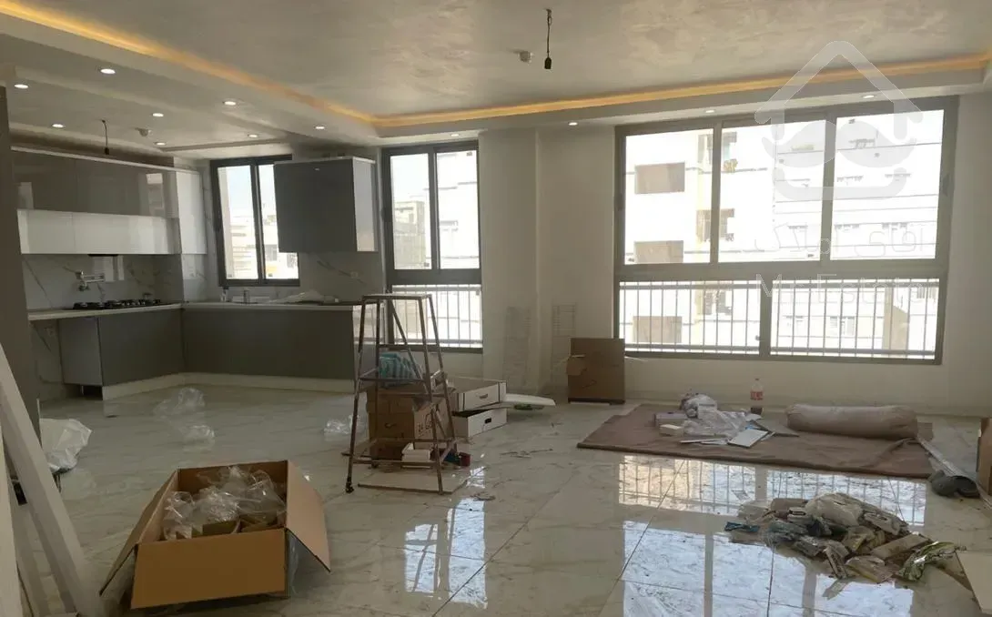 آپارتمان ۱۳۰ متری ۳ خواب فول امکانات *تک واحدی*