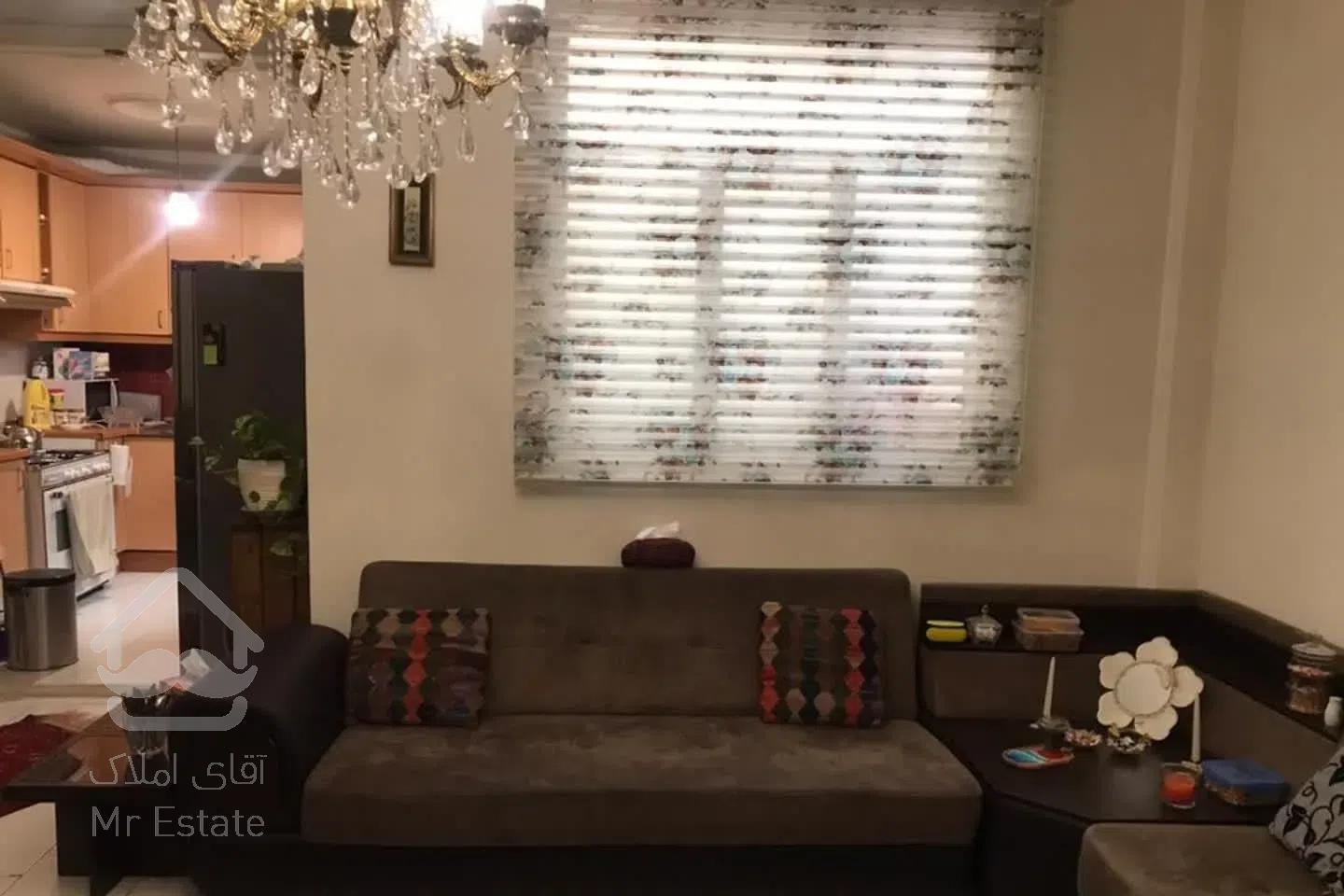 آپارتمان ۴۶ متری خوش نقشه با آسانسور