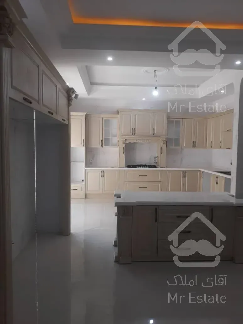 اجاره و رهن آپارتمان الهیه 330  متر لوکس