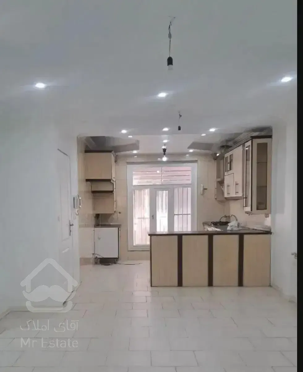 فروش ۶۸ متری دهقان دو خوابه