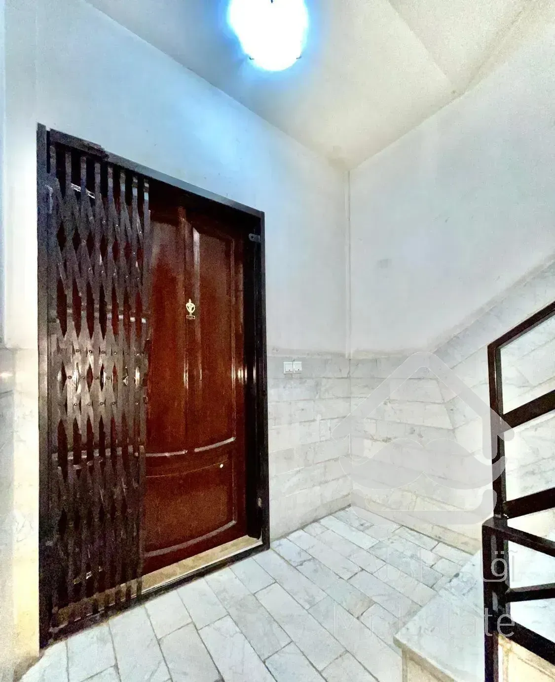 ۱۲۰متر ۲خوابه خوش نقشه  کوچه شرقی ها