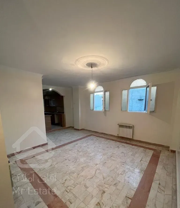 ۵۸ متر با پارکینگ