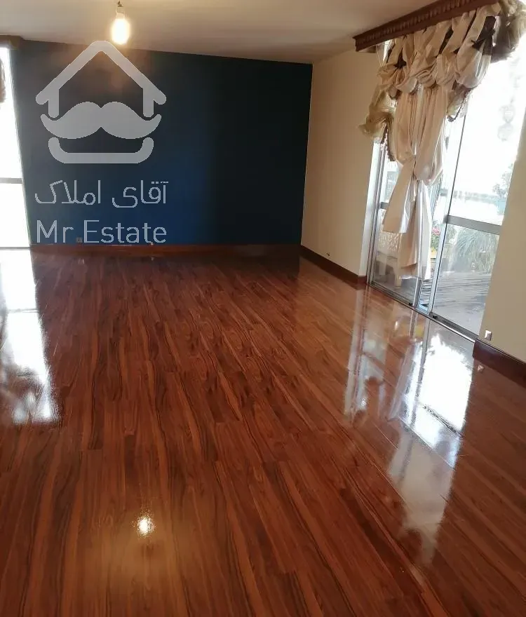 نصب نصاب پارکت ساب ولاک کفپوش  تعمیرات قرنیز