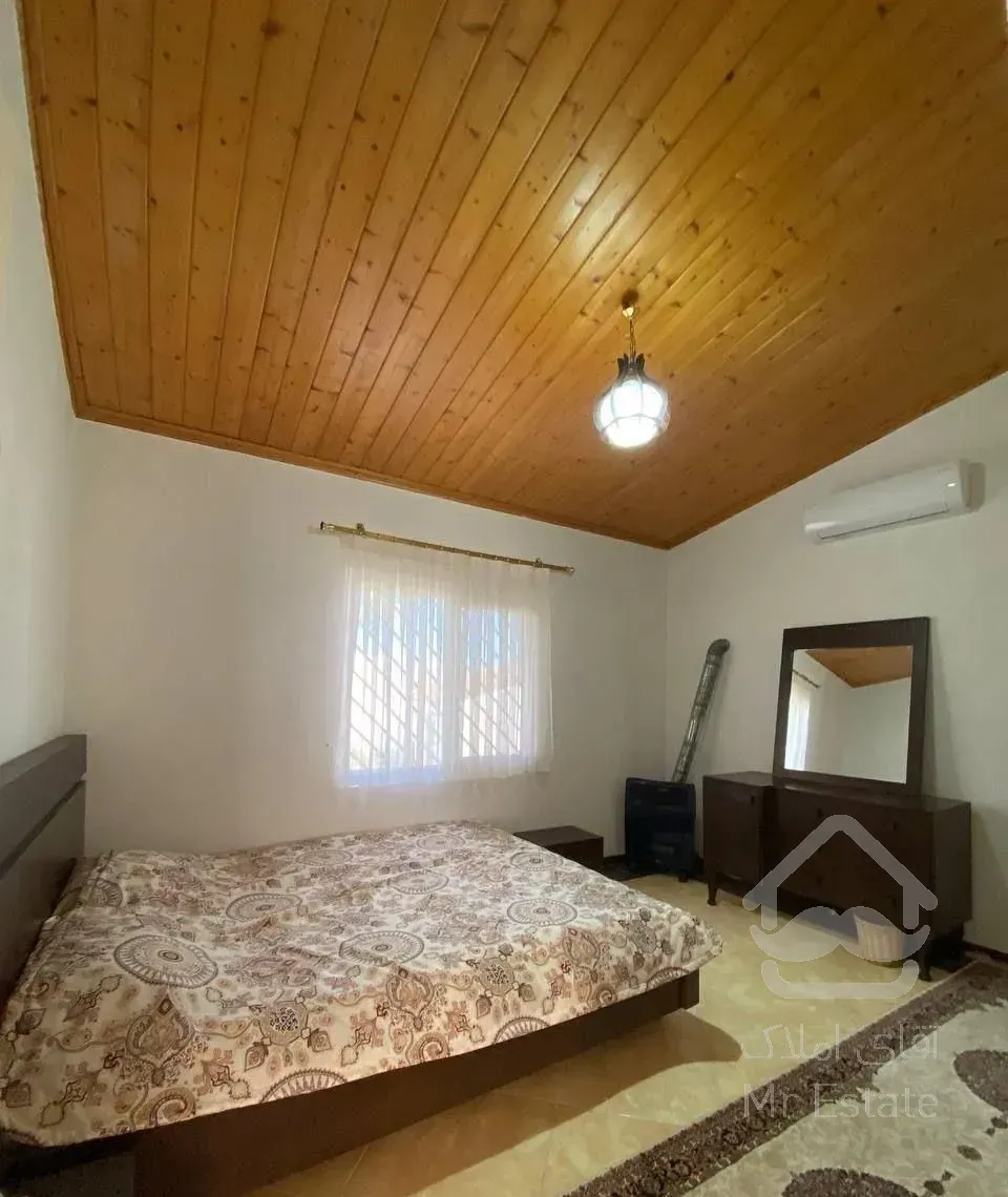 ویلا دوبلکس ۳۰۰ متری بااستخر داخل منطقه نوشهر