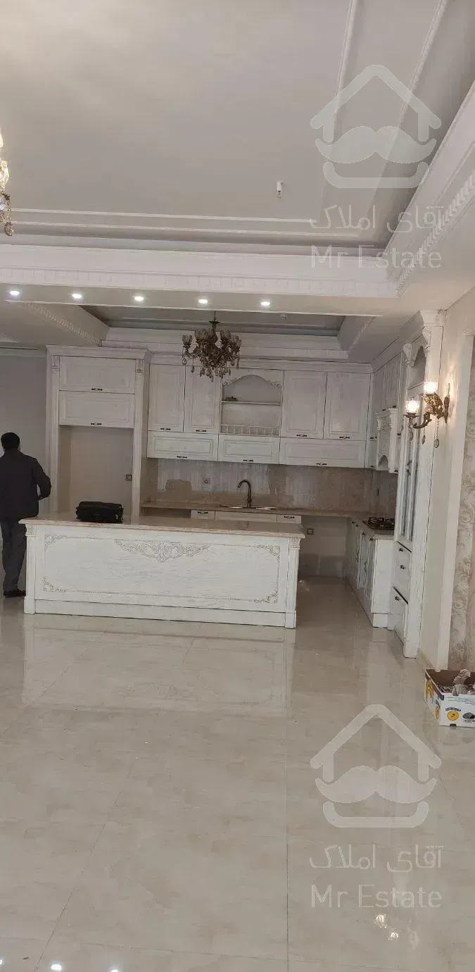 ۱۴۷متر گویا *صفر کلیدنخورده*