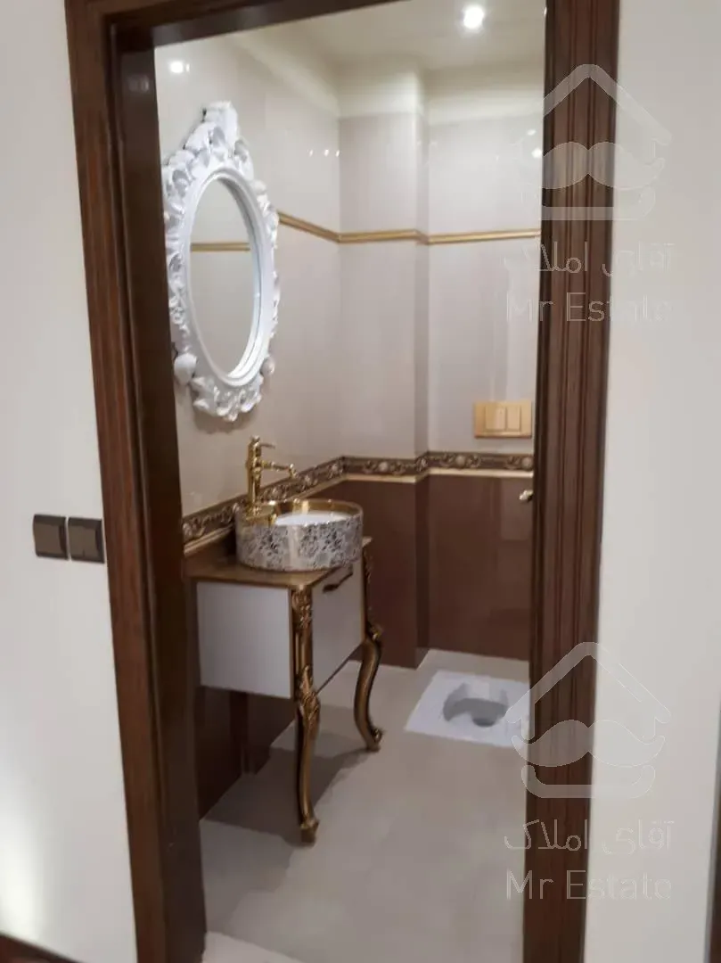 اپارتمان سه خواب تک واحدی ۱۳۵متر در بلوارفردوس شرق