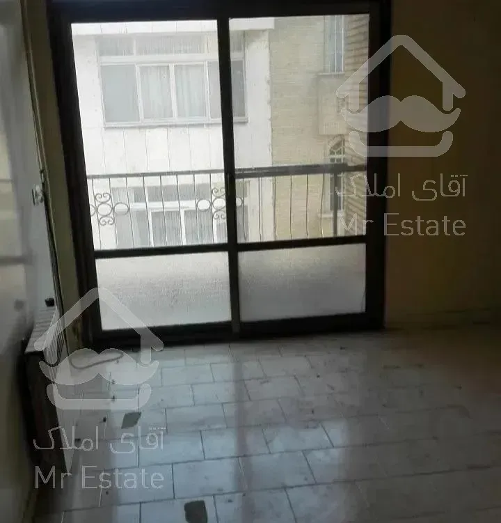 مجیدیه جنوبی 65متر 1خوابه،طبقه دوم(حاجی پور)