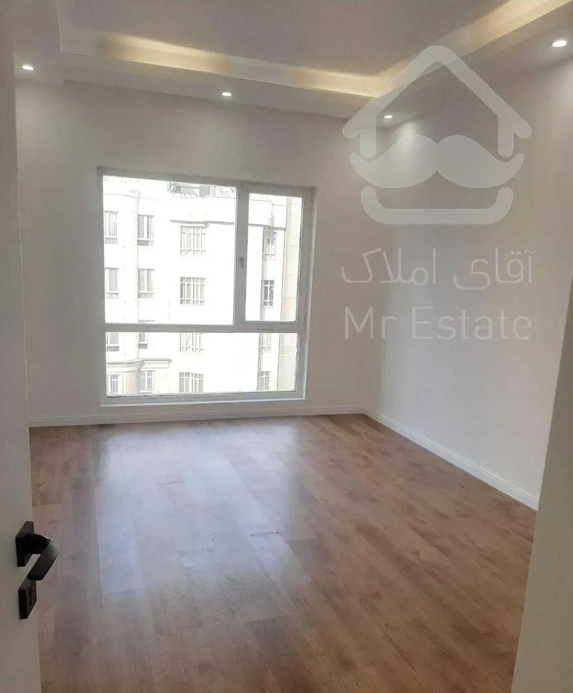 فروش آپارتمان ۱۱۰متر ۲پارکینگه کلید نخورده