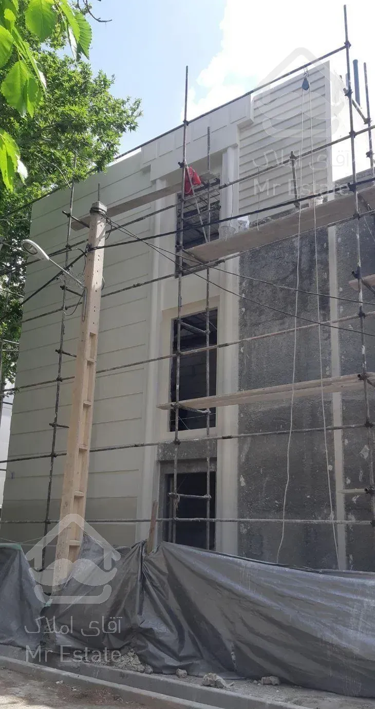 اجرای صفر تا صد سیمانکاری و سرامیک استخر