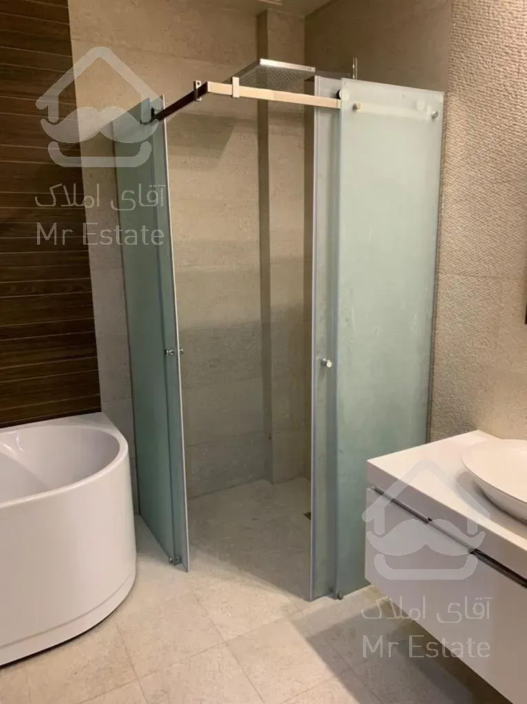 اجاره و رهن آپارتمان زعفرانیه 280  متر شیک