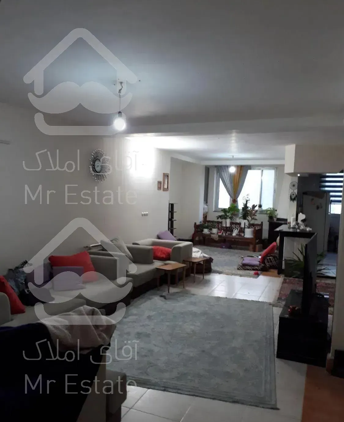 آپارتمان شش واحدی کارمندان امیر کبیر طبقه اول