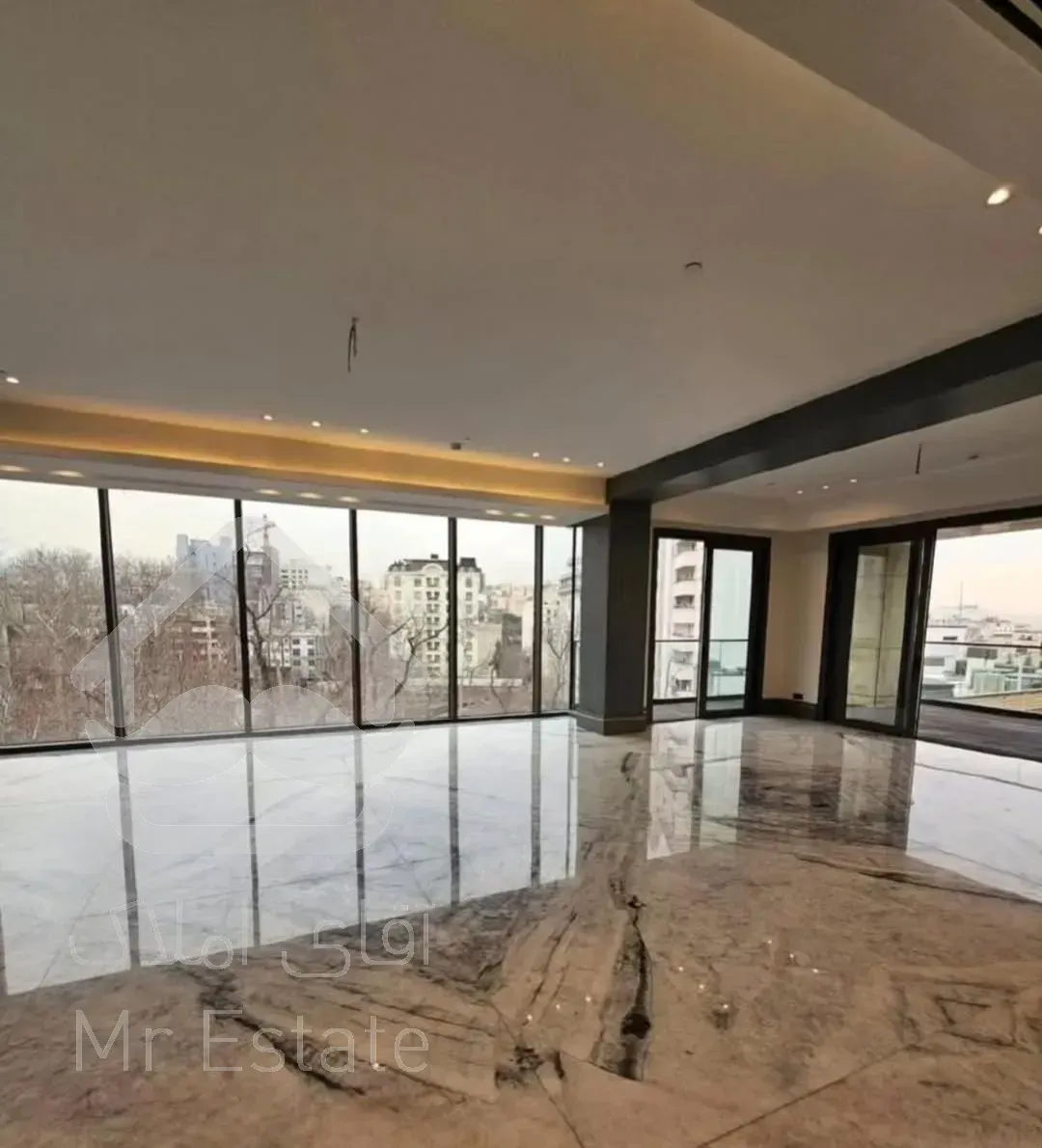 220 متر / ویو عالی آرارات / ونک