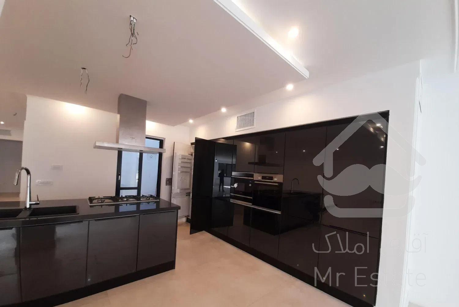 ۲۷۵متر ۳خواب اعیان نشین سعادت آباد