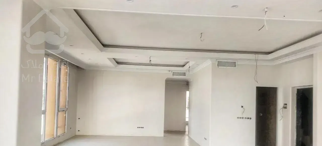 آپارتمان ۱۴۲ متری- ویلاشهر