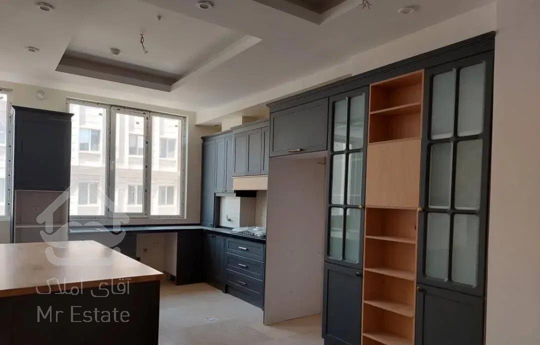 ۸۰متر/۲خواب/تک واحدی/کلید نخورده