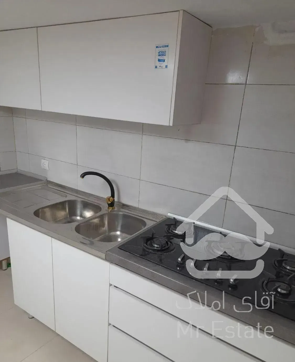 آپارتمان ۸۰ متری ده ونک