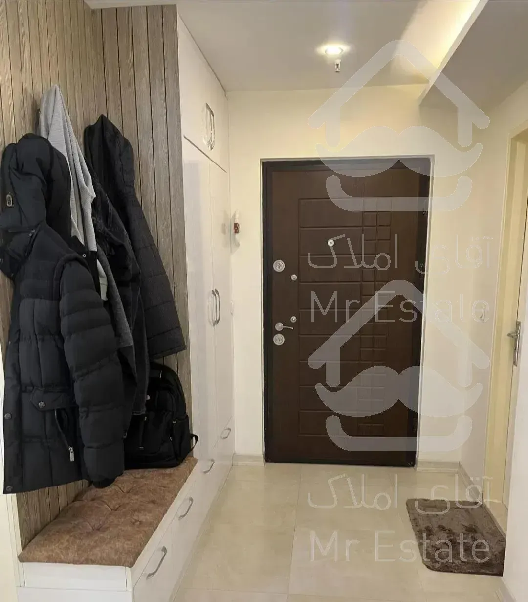 ۱۱۳ متری/برج بهاران/طبقات بالا