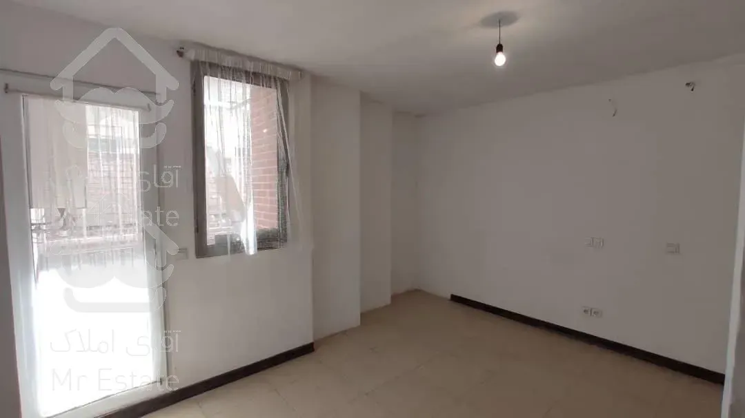 اپارتمان 134متری بلوار جمهوری خیابان خوارزمی