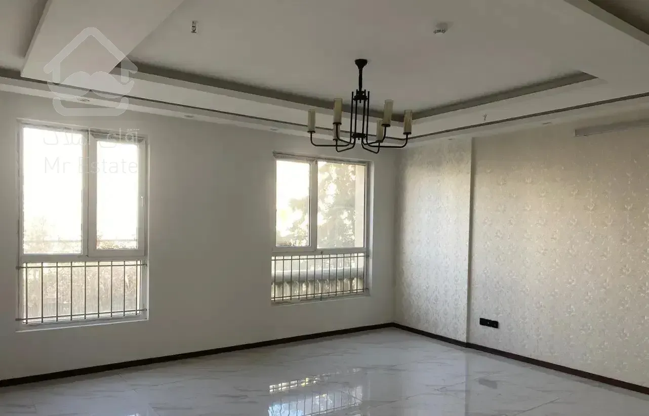 ۹۵ متر نوساز اقبال دو خواب ۸۵۰ رهن تمام