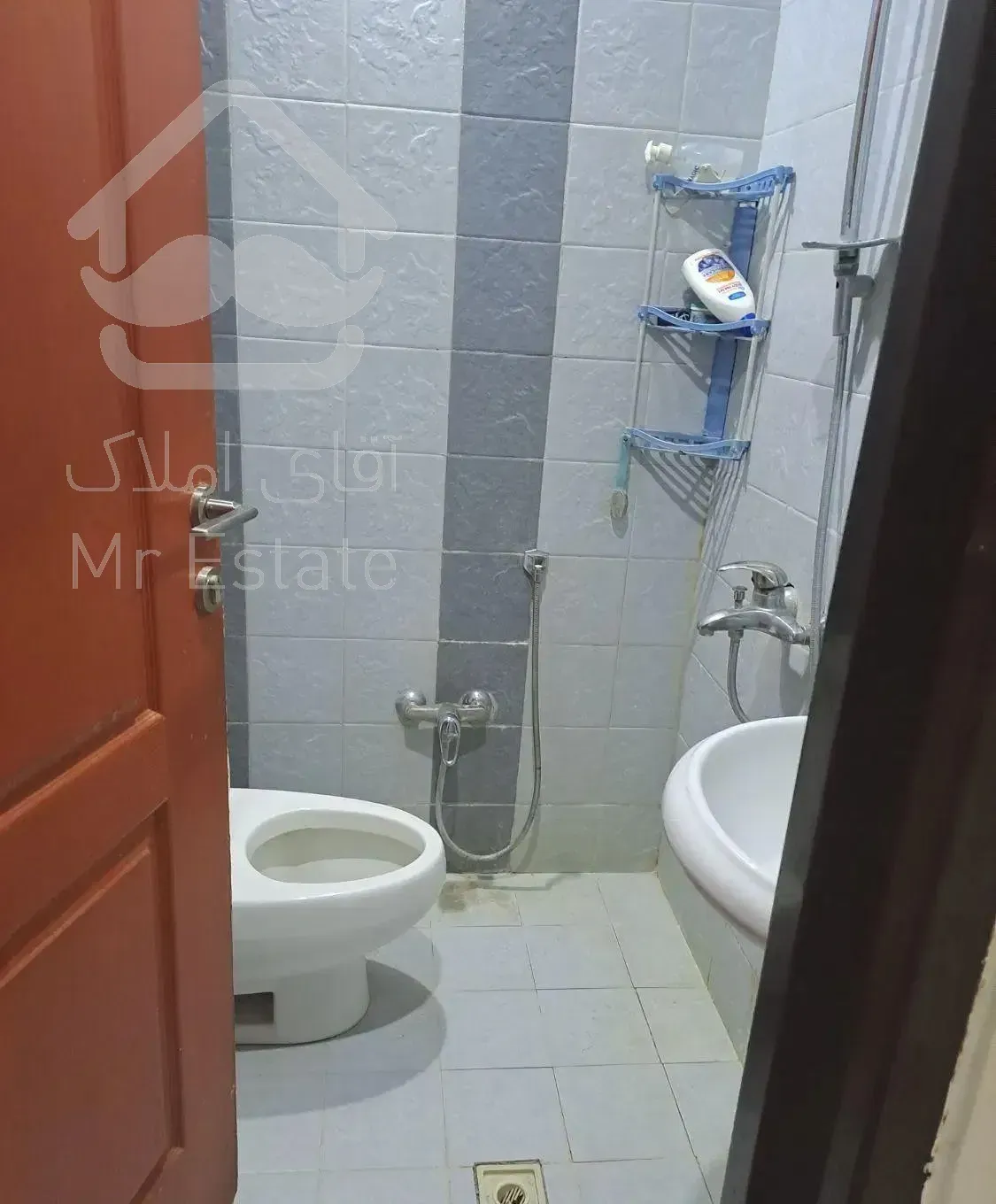 ۱۶۵ متر آپارتمان شیک فول امکانات