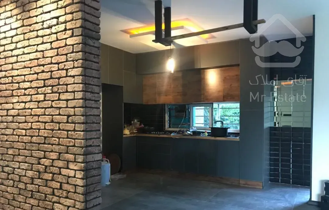 ویلا باغ 1950 متری دو خواب سند تک برگ