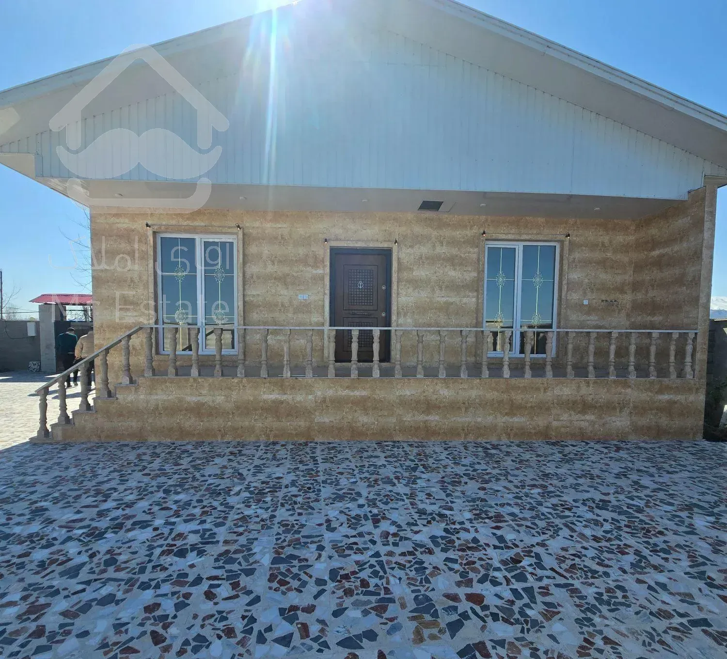 فروش ویلای (( ۴۴۰ )) متری در فومن سند تک برگ