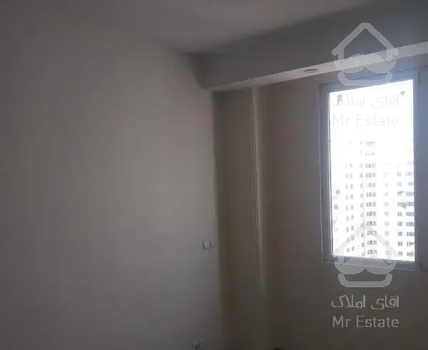 طبقه بیستم-۹۰متری-دو خواب-ویودریاچه