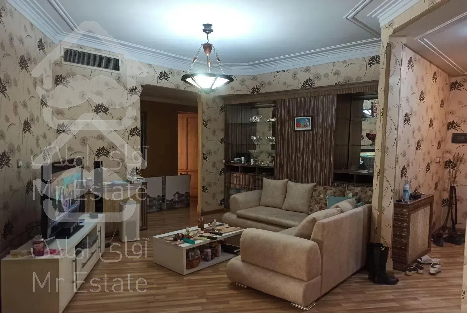 آپارتمان ۲۰۰متری اندرزگو سلیمی جنوبی