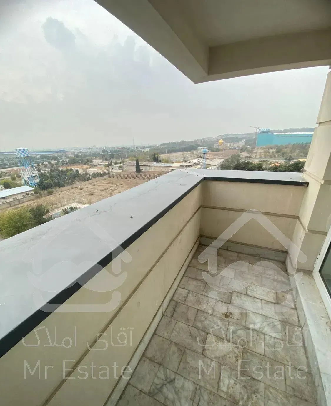 ۹۵متر/موقعیت اداری،چسب مترو/نوساز،کوهک