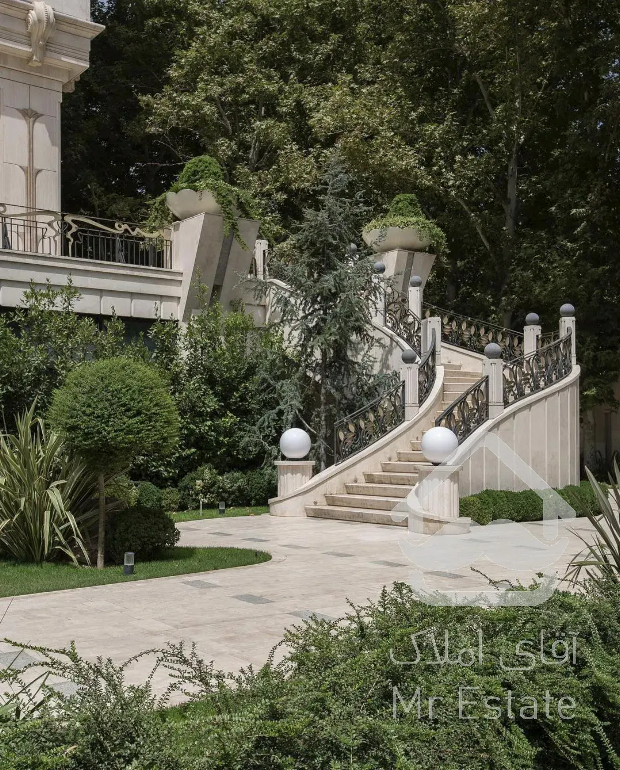 فرشته - فروش ۶۰۰ متر تکواحدی + ۹۰ متر بالکن