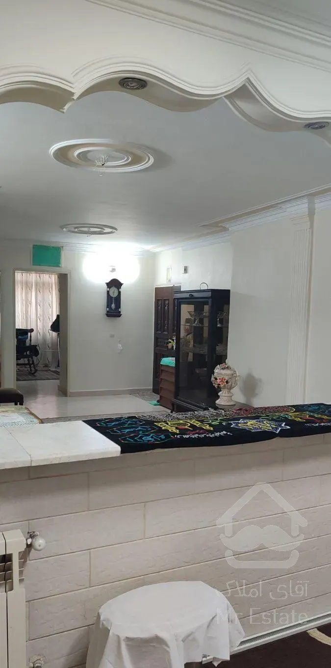 خیابان ایران ۸۱ متری در حکمت