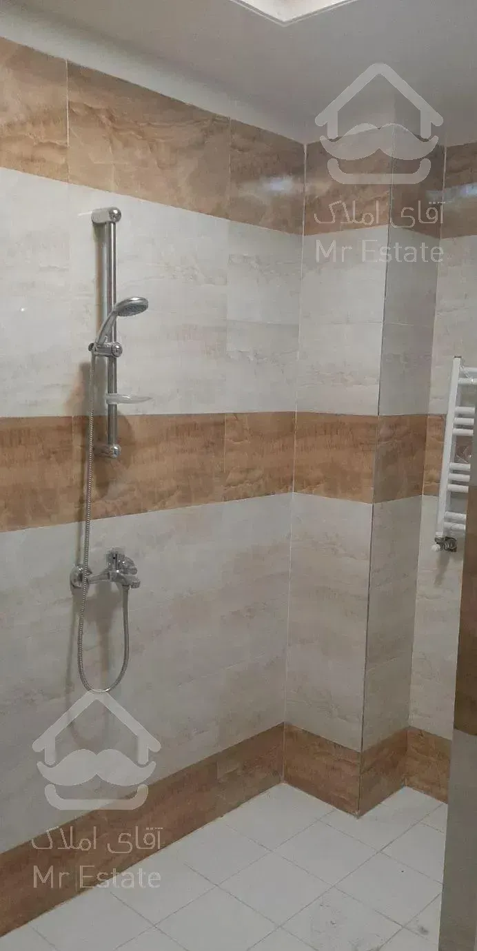 آپارتمان ۱۲۰ متری ، کلید نخورده ، ویو دار