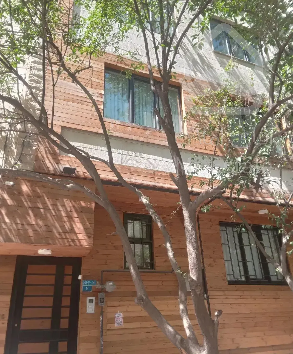 زعفرانیه تاپ لوکیشن / ۱۱۱ متر