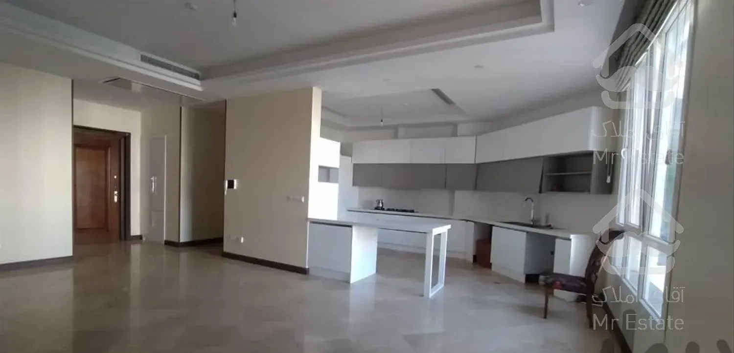 آپارتمان 150 متری . سه خواب. ازگل. گلچین