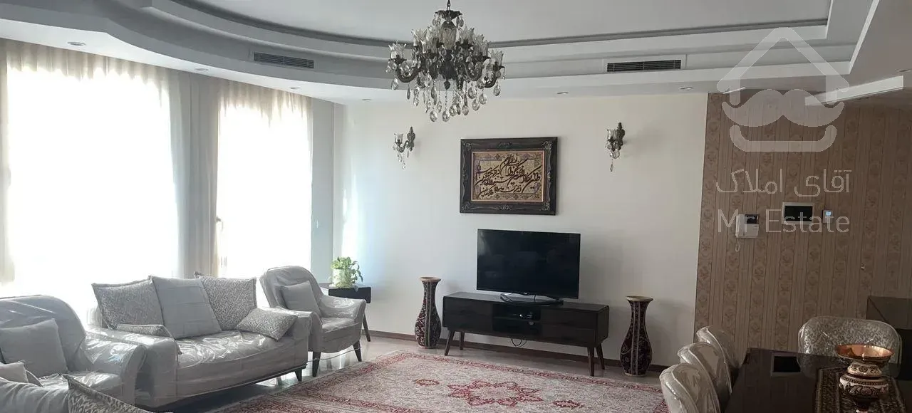 ۱۲۰متری دنج اندرزگو/لابی مبله