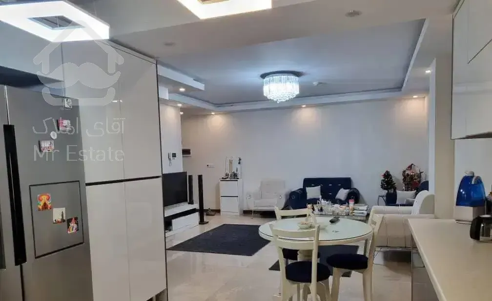 ۹۰ متری اجودانیه هفتم غربی/ ۲ پارکینگ