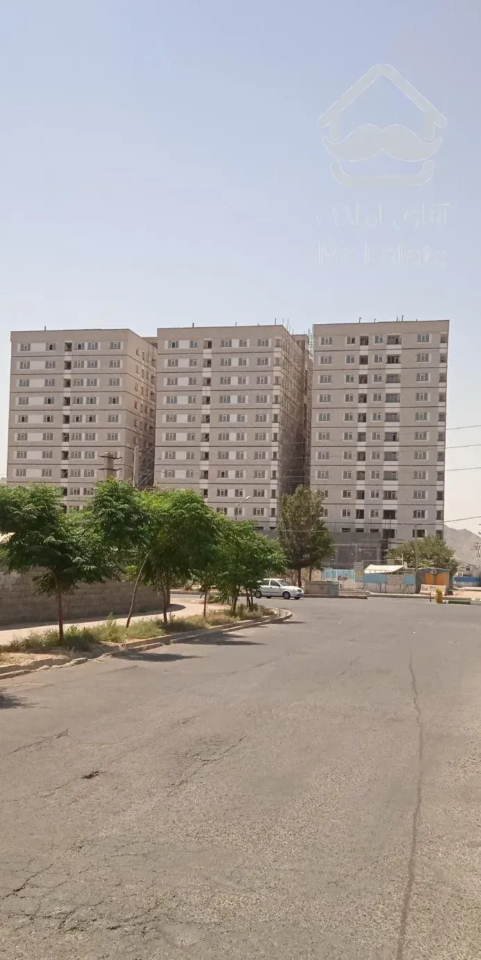 آپارتمان ۸۸ متری دو خوابه صدرا