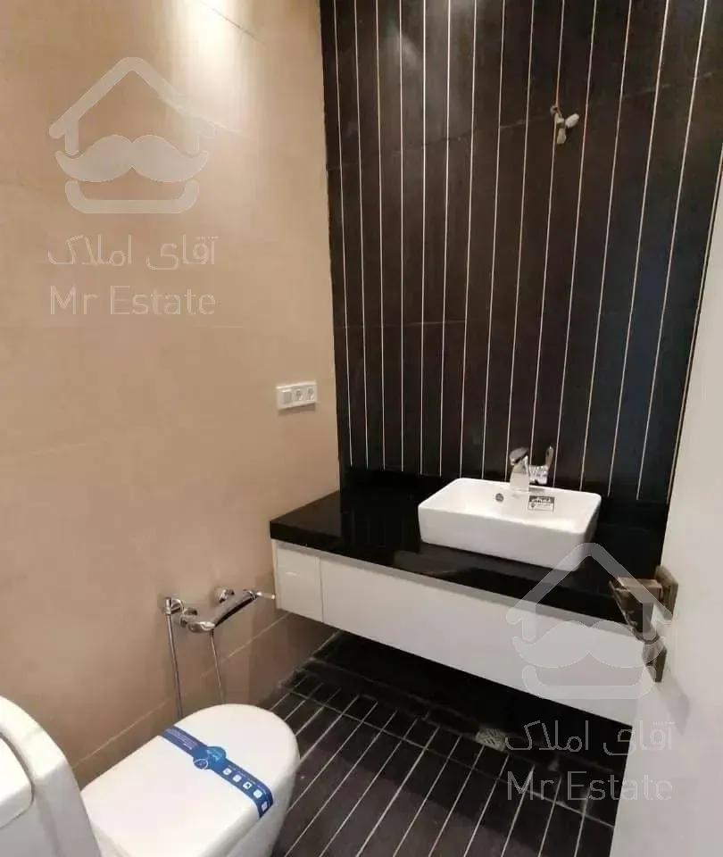 200 متر ۳ خواب فول مشاعات پابرجا