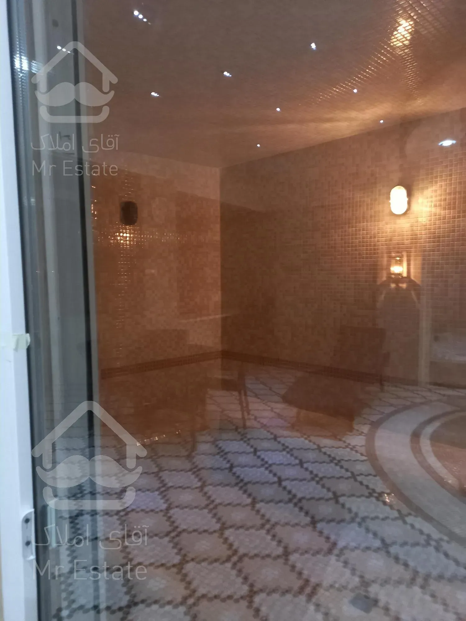 آپارتمان ۱۸۰ متری زعفرانیه