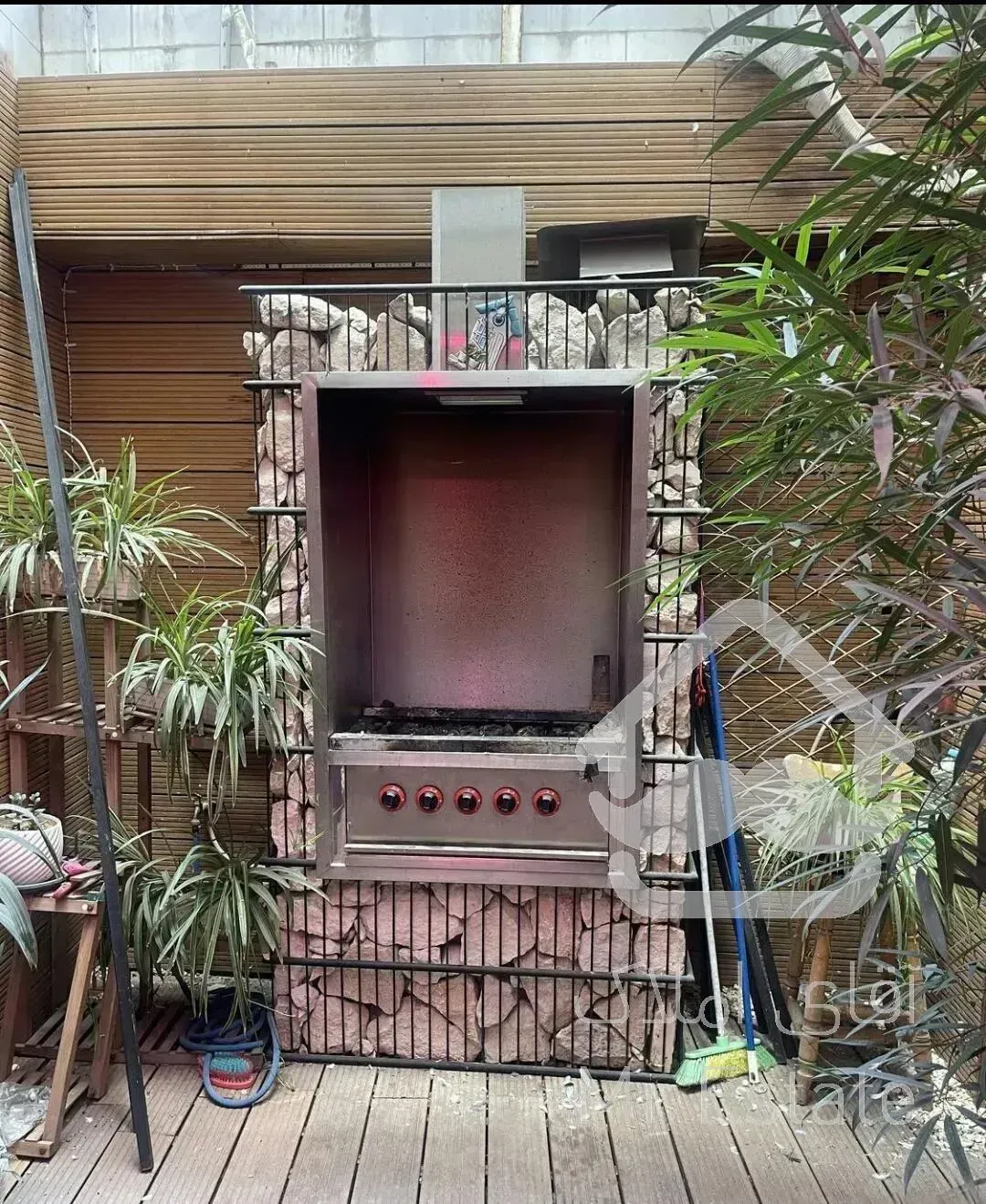 ظفر 90 متر پاسیو امکانات کامل