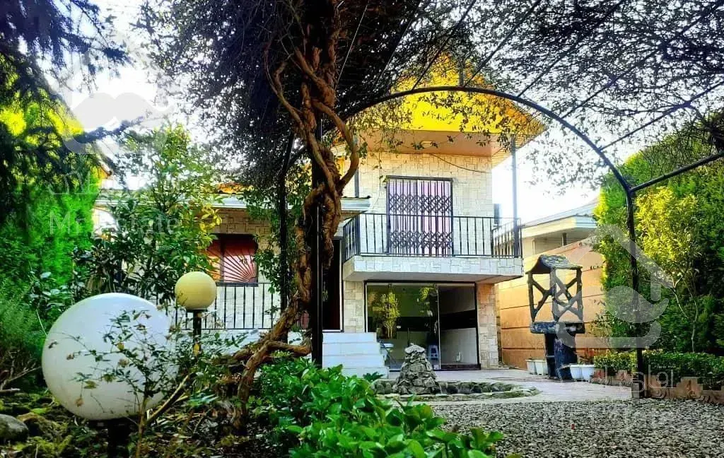 تک واحدی سنددار ۳۰۰ متری