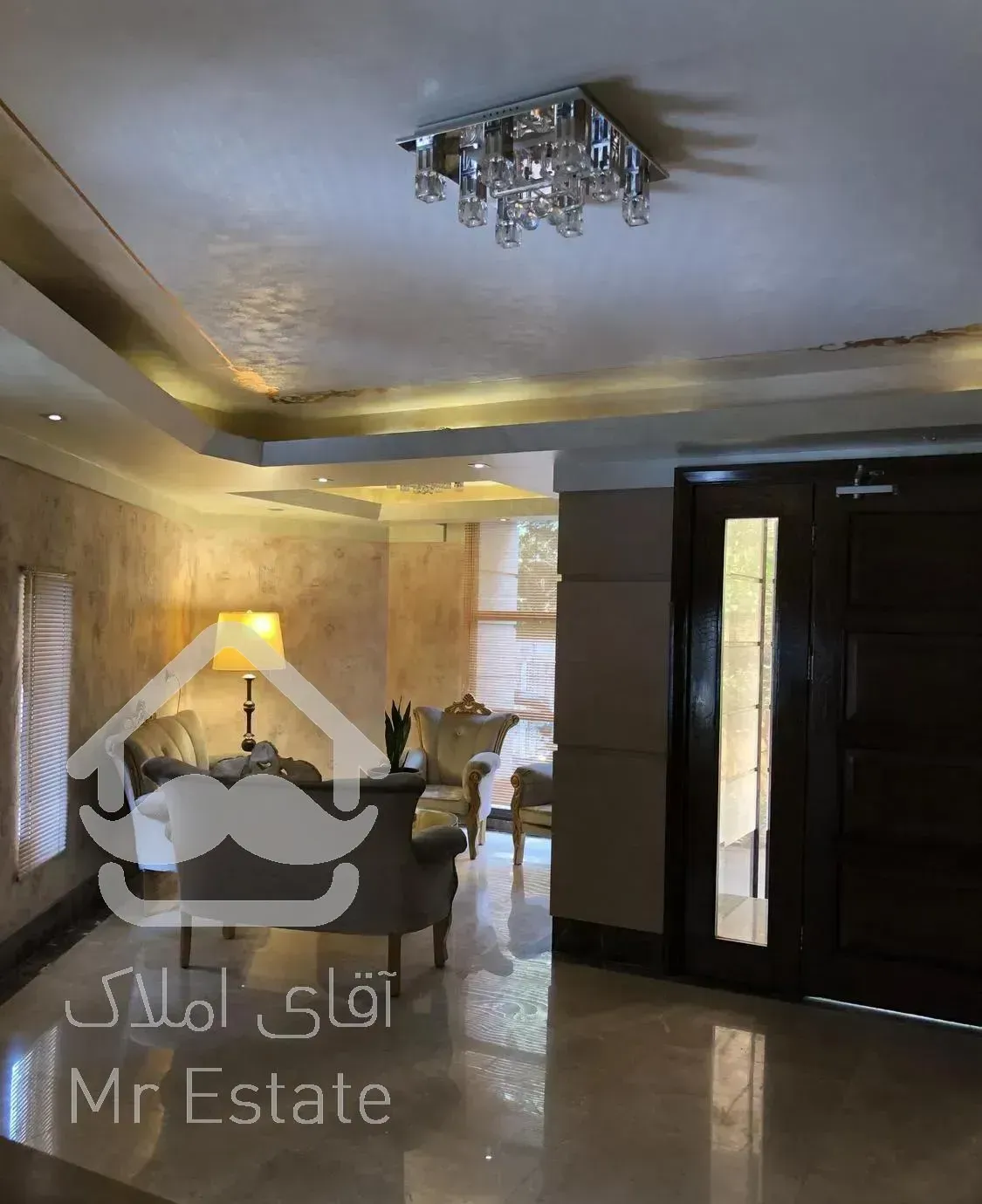 اپارتمان ٢ ساله کلید نخورده ١٢٠ متری