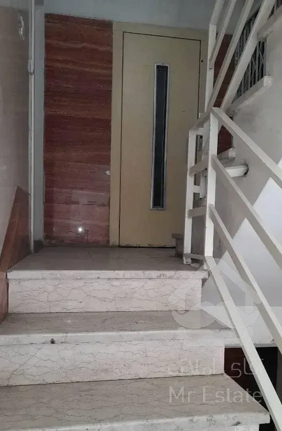 فروش آپارتمان ۶۰ متری ۱ خوابه در بهارستان