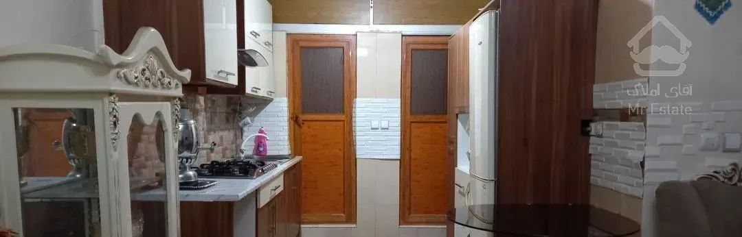 ۵۲ متر تک واحدی میدان مادر