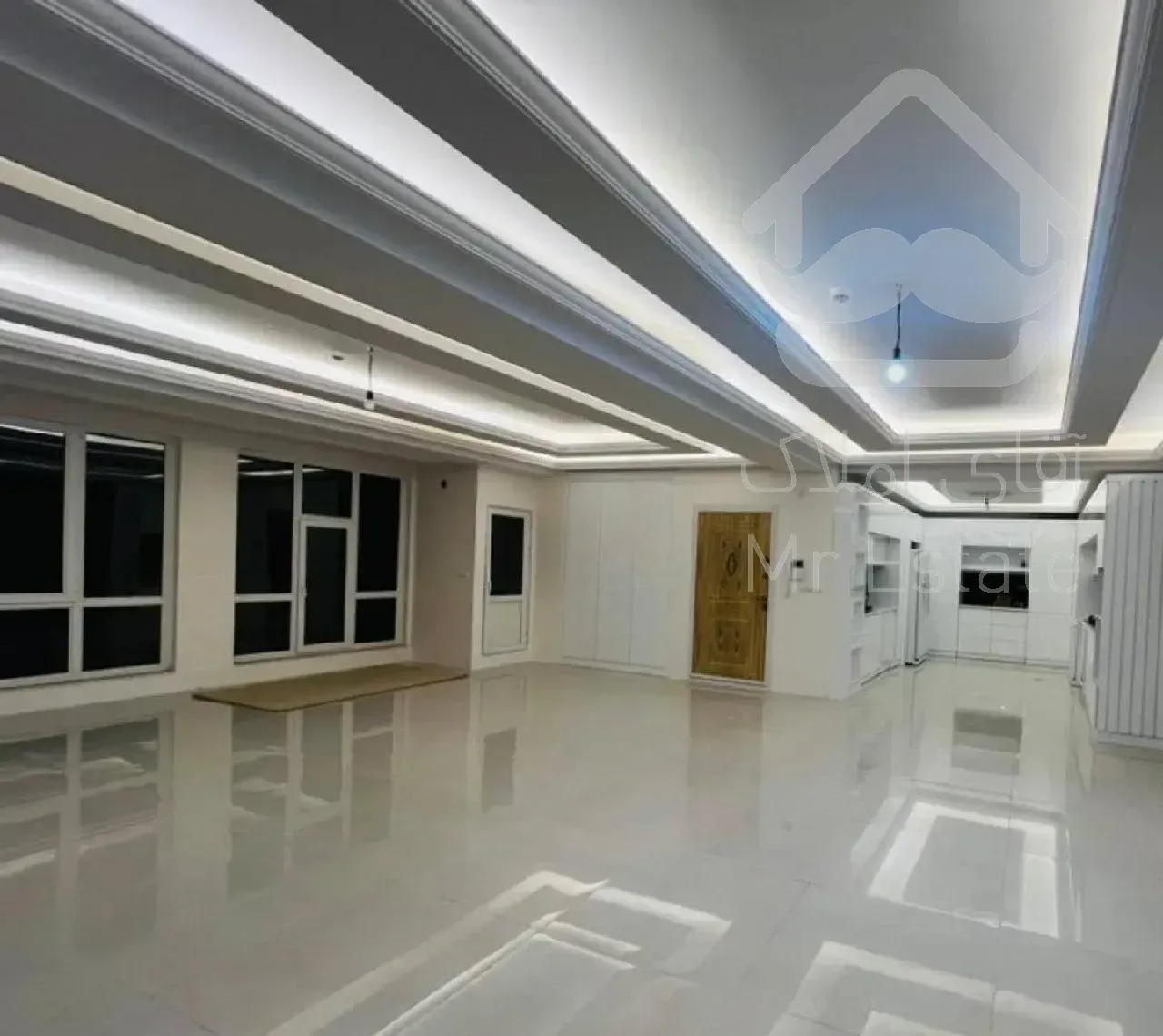 آپارتمان ۱۶۷ متری ۳ خوابه نوساز کلید نخورده