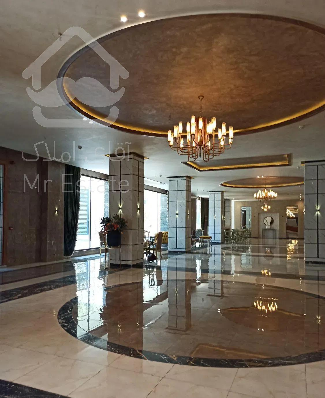 ۷۶ متر / سالن پرده خور قدی روبه خورشید/ کلیدنخورده