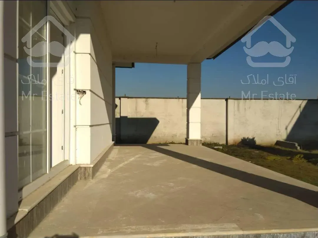 ویلا 300متری،دوبلکس شهرکی با نگهبانی 24ساعته