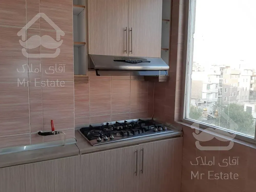 ۸۳ متر ۱ خواب /خطی رو به افتاب